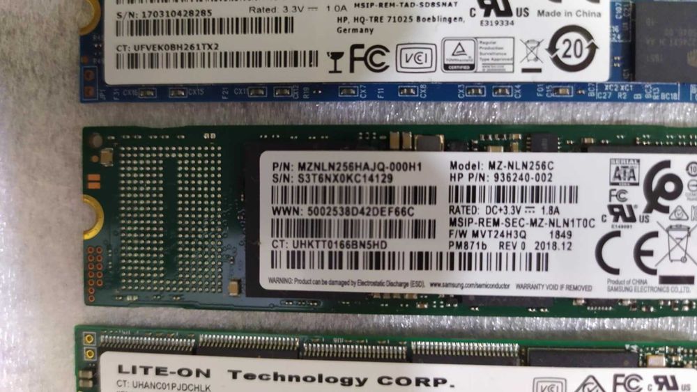 3 БРОЯ SSD и Памет2 Броя ВСИЧКИ РАБОТЕЩИ от чужбина