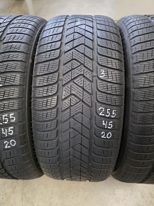 255/45/20 105V 4бр.PIRELLI SCORPION WINTER,BMW-Неразличими от НОВИ