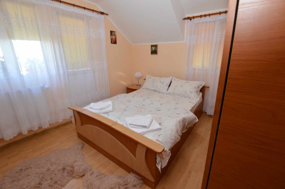 Cabana la munte in  Stațiunea Climaterica Sâmbăta de sus județul Brașo