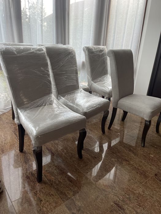 Scaune tapitate bucle marunt lemn masiv