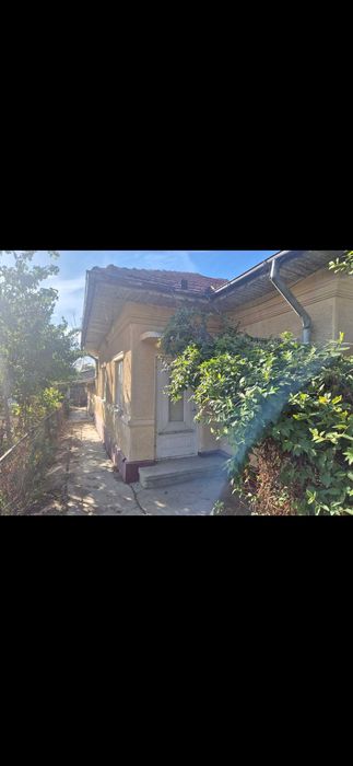 Casa de vanzare com posta calnau ,sat Coconari