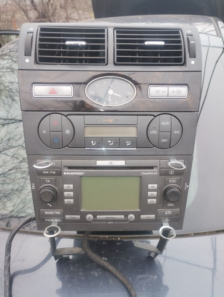 Radio CD cu navigație Ford , Vw