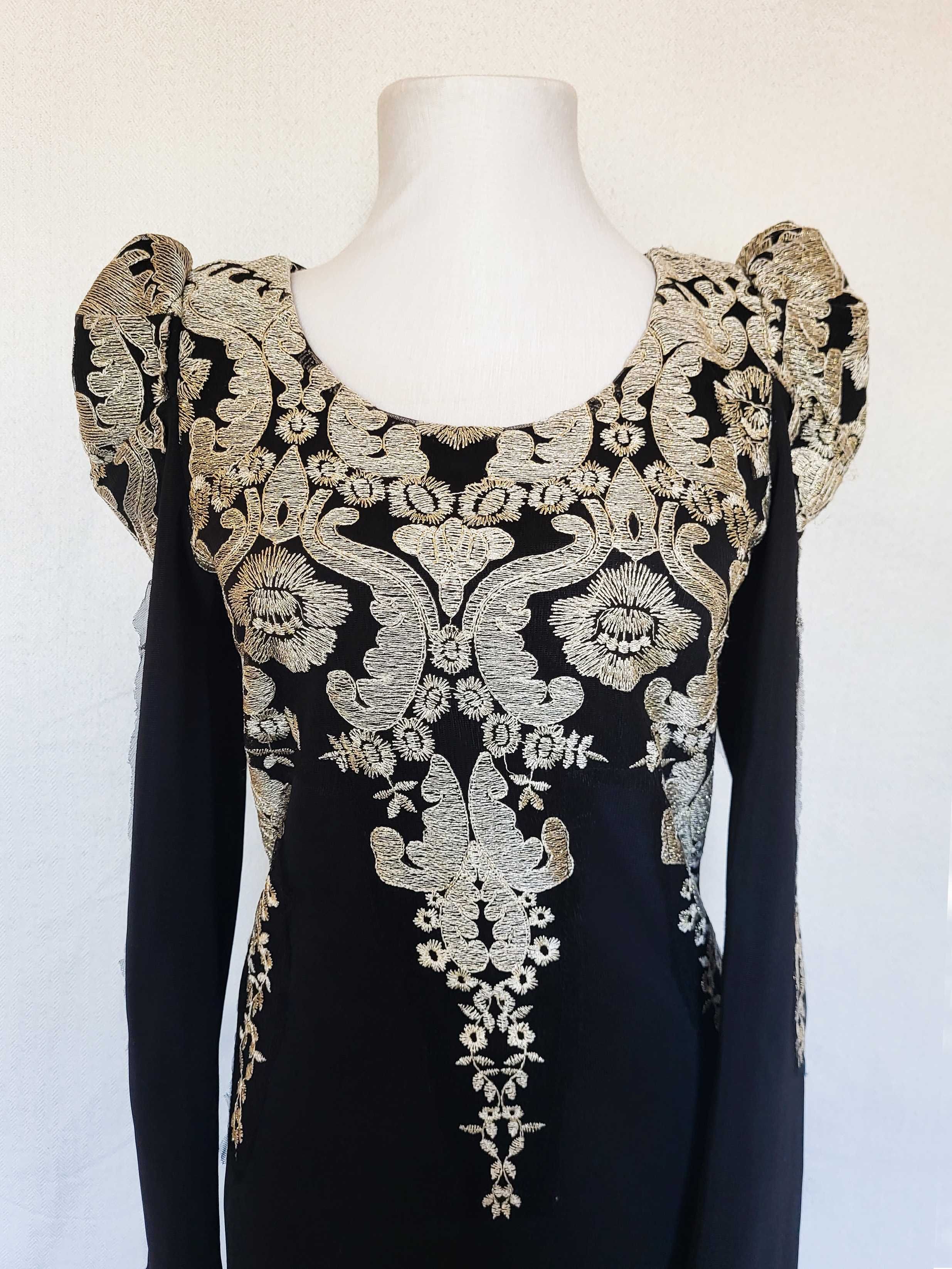 Rochie neagră elegantă