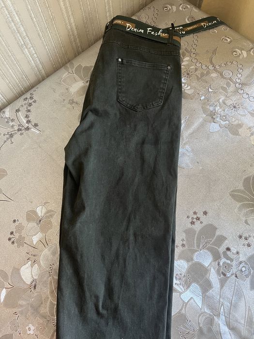 Продам джинсы