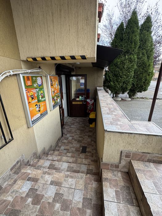 Vand afacere la cheie magazin alimentar La Doi Pasi