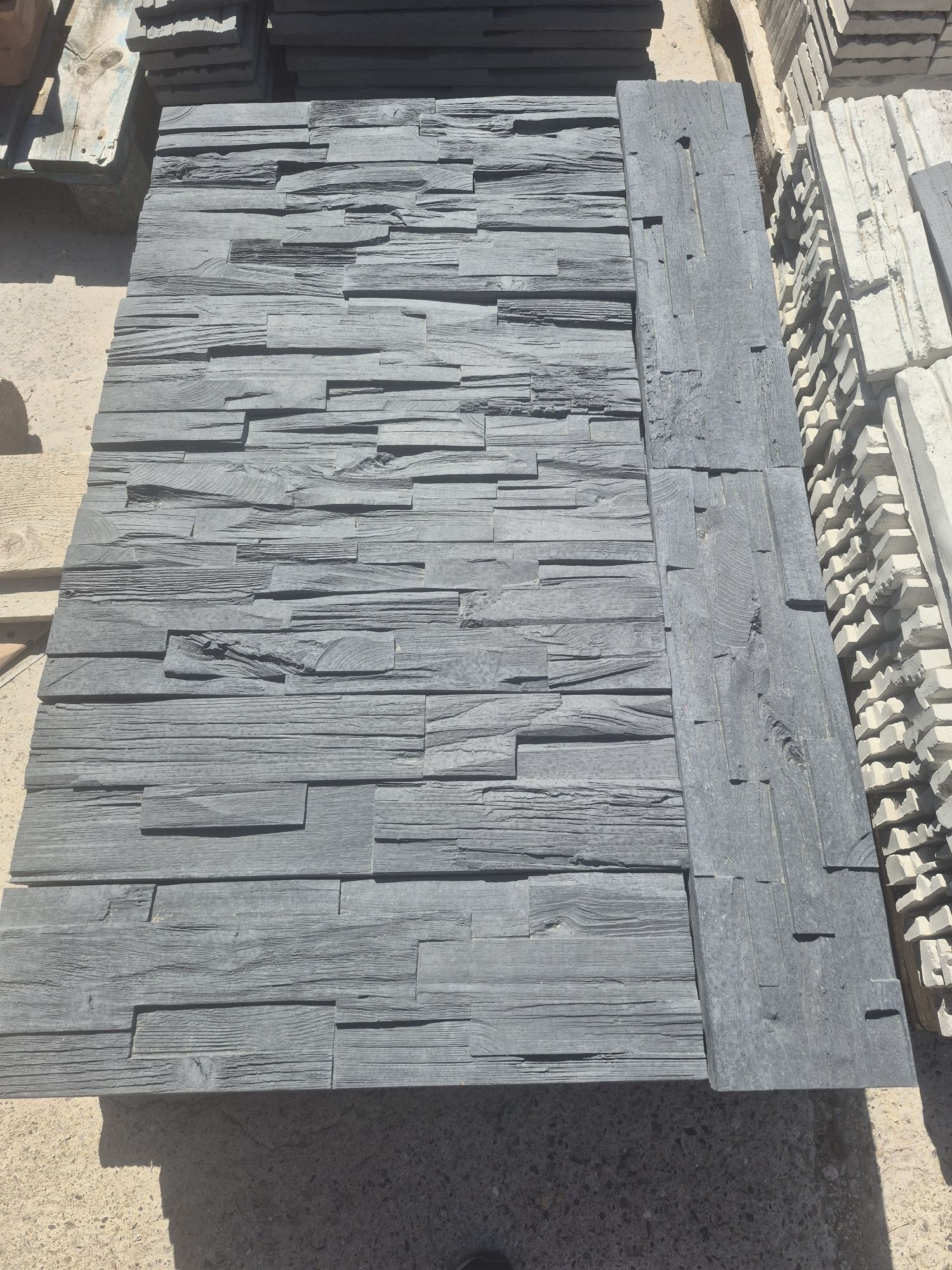 Piatra decorativă – 80 lei/m² – Diverse modele
