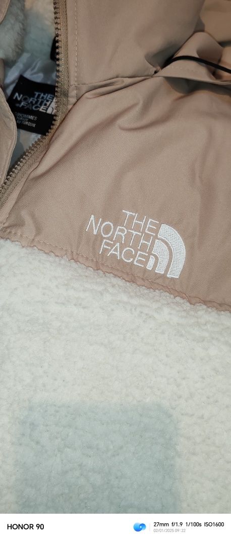 Яке The North Face