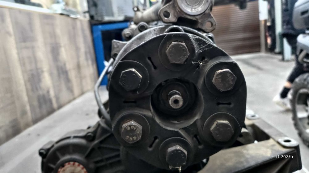 Скоростна кутия е46 330хд ръчка + раздатка