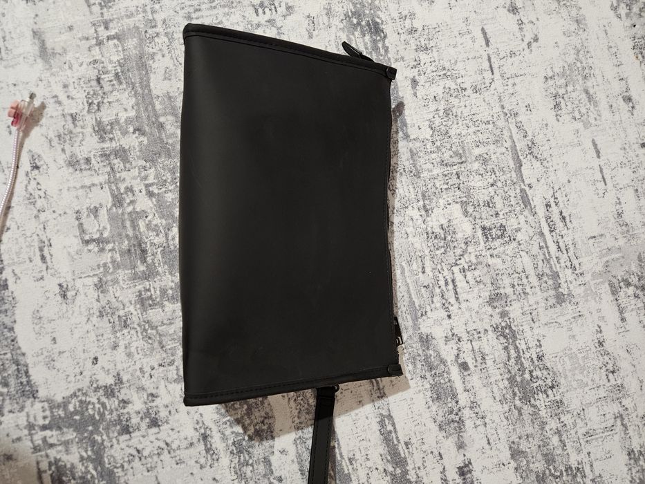 Чантичка dsquared МЪЖКА