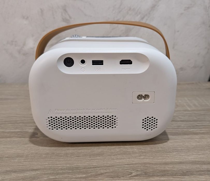 Proiector Portabil Swiss+Go SG-700 – Full HD