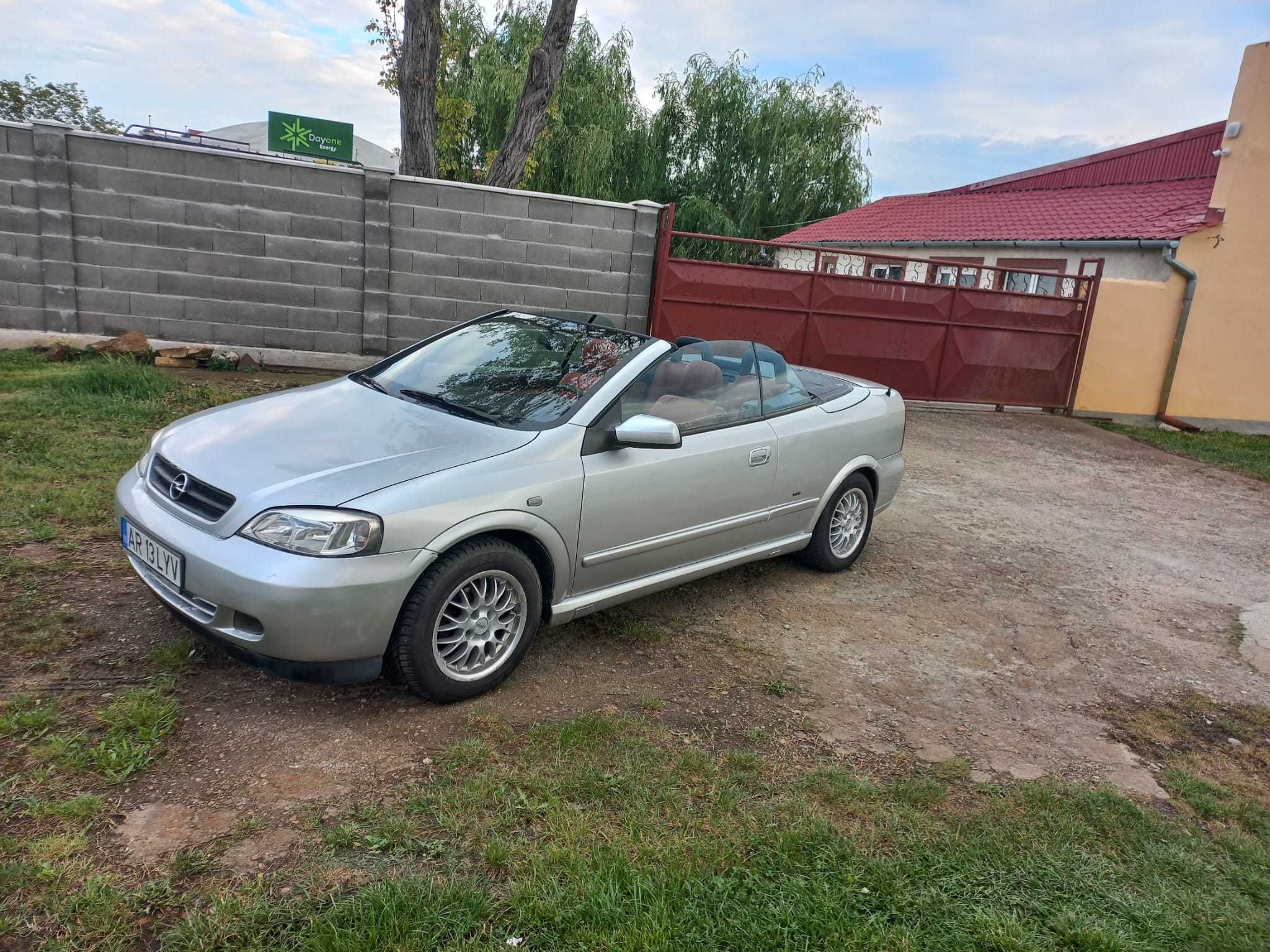 Opel astra cabrio - an 2002