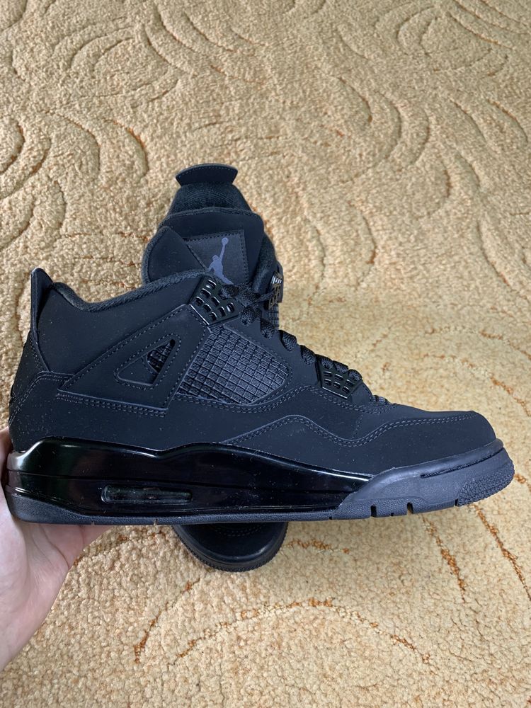 Air Jordan 4 Black Cat