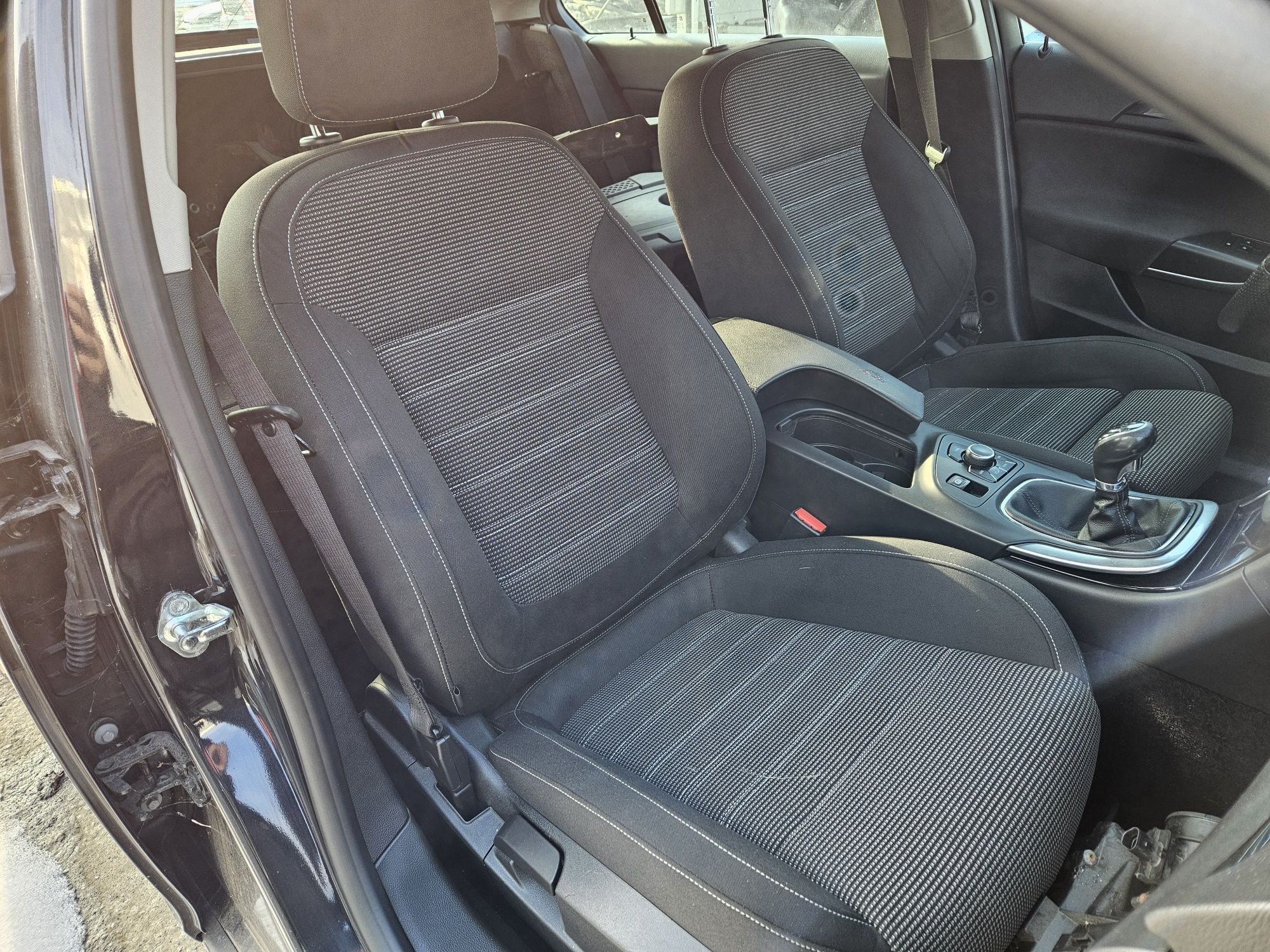 Opel Insignia 2.0 CDTI 160k. 2011г. НА ЧАСТИ