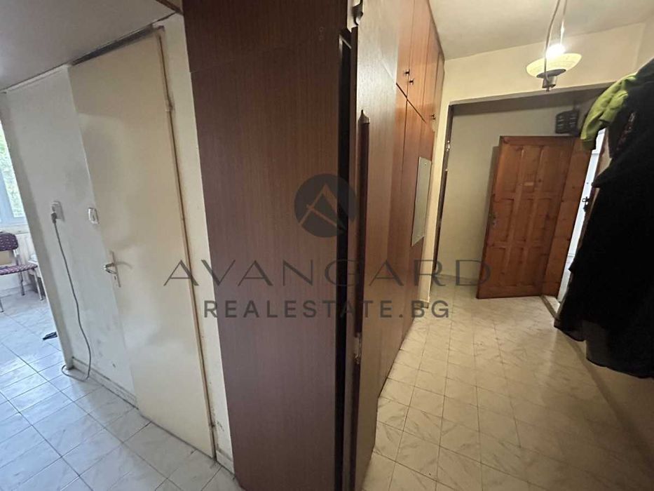 Продава се Двустаен апартамент в Пловдив, Кършияка - 50 кв.м за 1640 €/кв.м - Снимка #4