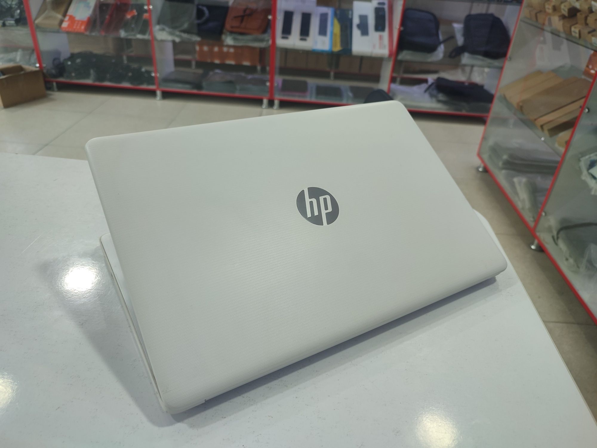 HP oppoq core i5 qo'shimcha videokartalik keldi