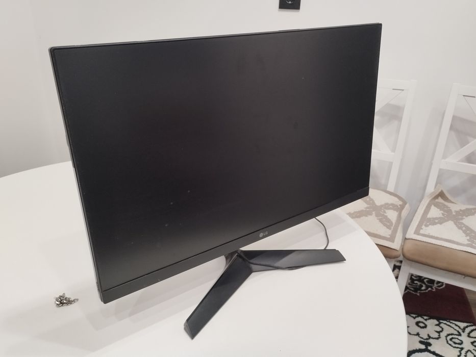 Монитор LG 24GN60R-B [23.8" IPS, 1920x1080, 144 Гц, 1 мс, HDMI, Displa