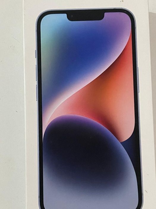 Айфон 14 128гб  с коропкой