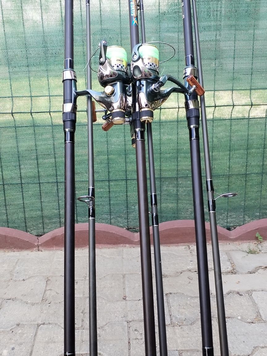 Combo Vând 3 lansete 3.60 + mulinete