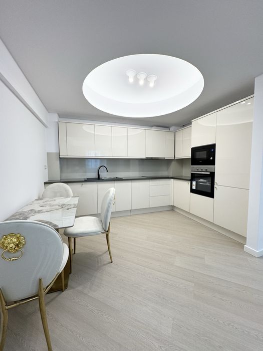 Cortina North 3 camere lux prima chirie proprietar