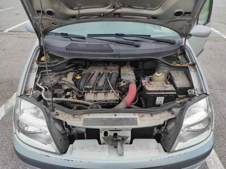 Renault Scenic 99 pt piese/dezmembrat/camp