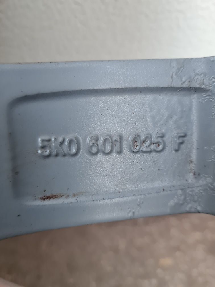 Оригинални джанти за ФОЛСВАГЕН VW AUDI SEAT SKODA R17 5x112 ET54 7J