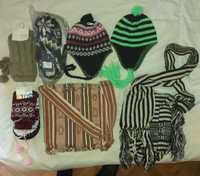 Шалове, шапки, дамски чанти, чорапи тип мокасини,пантофи