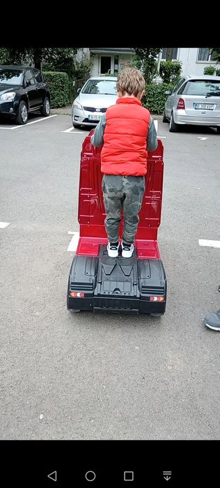 Mercedes Actros Electric pentru copii