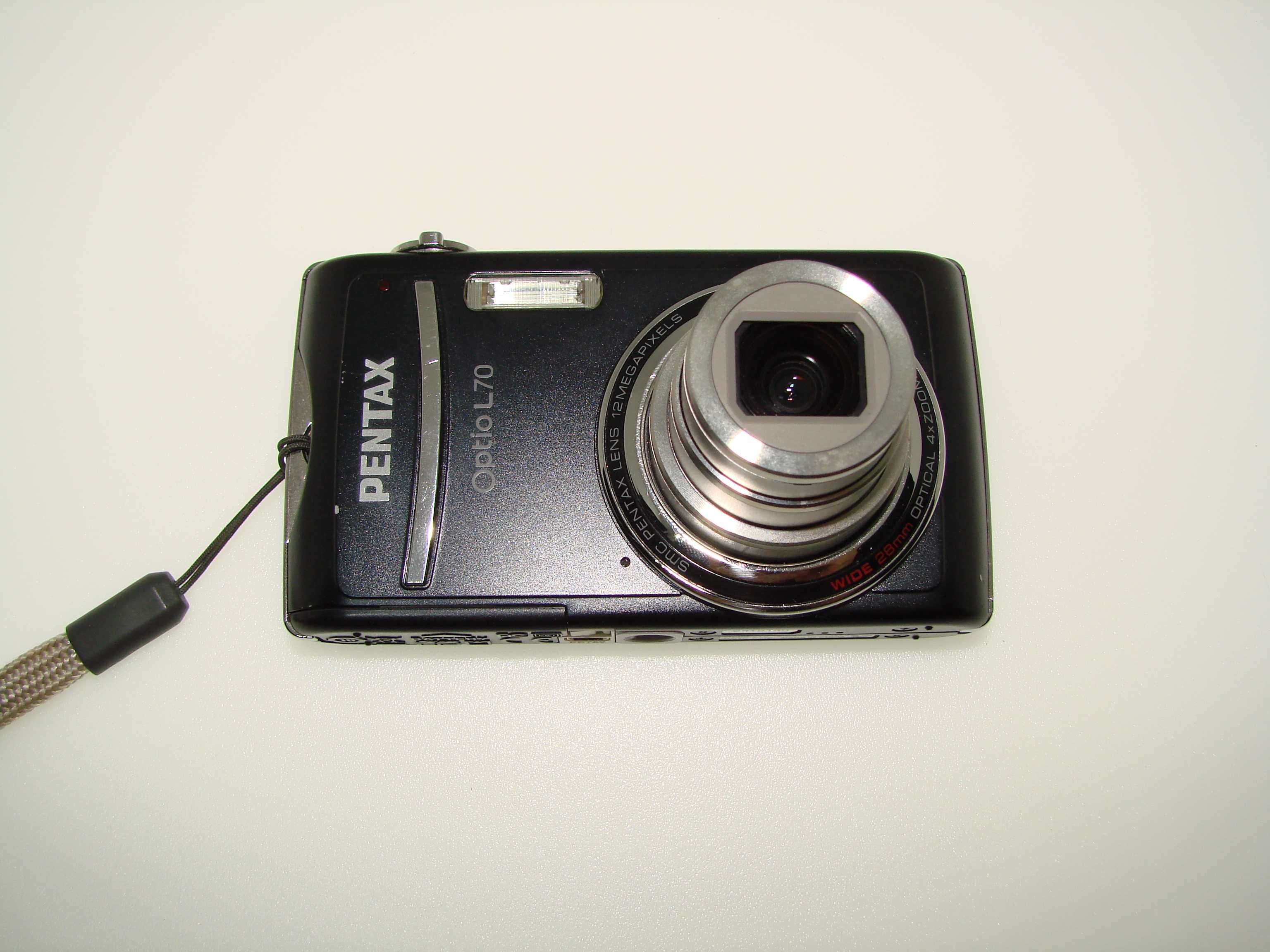 Pentax Optio L70 - Ултра Компактен фотоапарат 12MP, дебелина 16,5 мм