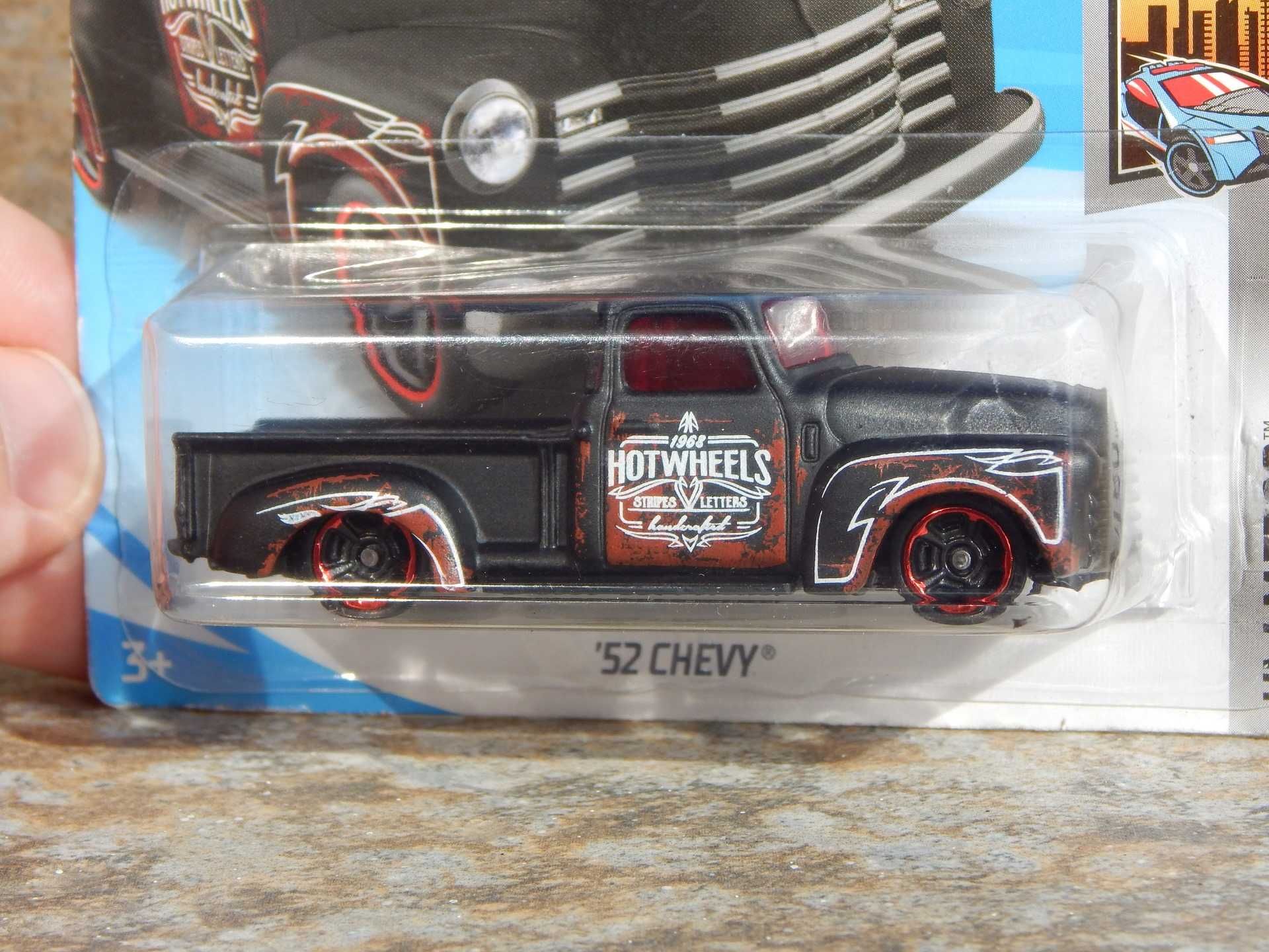 Macheta camioneta pickup Chevrolet 3100 1952 Hot Wheels 1:64 sigilata