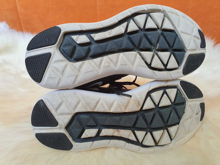 Adidasi Nike  Flex  Run copii marimea 36 eur