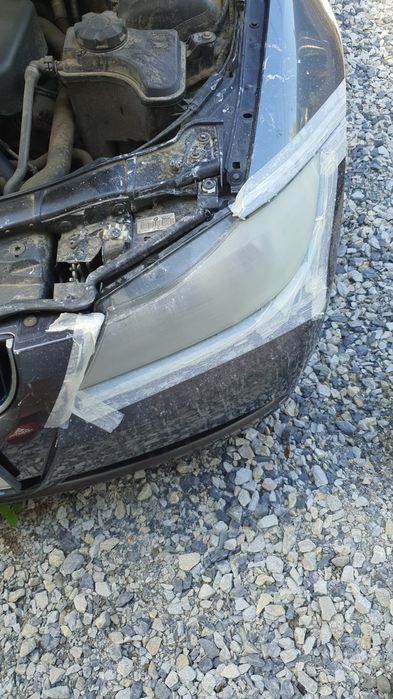 Recondiționat faruri prin polimerizare!