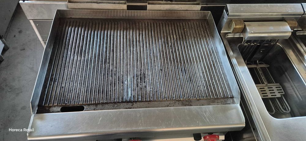 Grill profesional cu suport,gratar cu striatii ,GAS,GAZ,restaurant