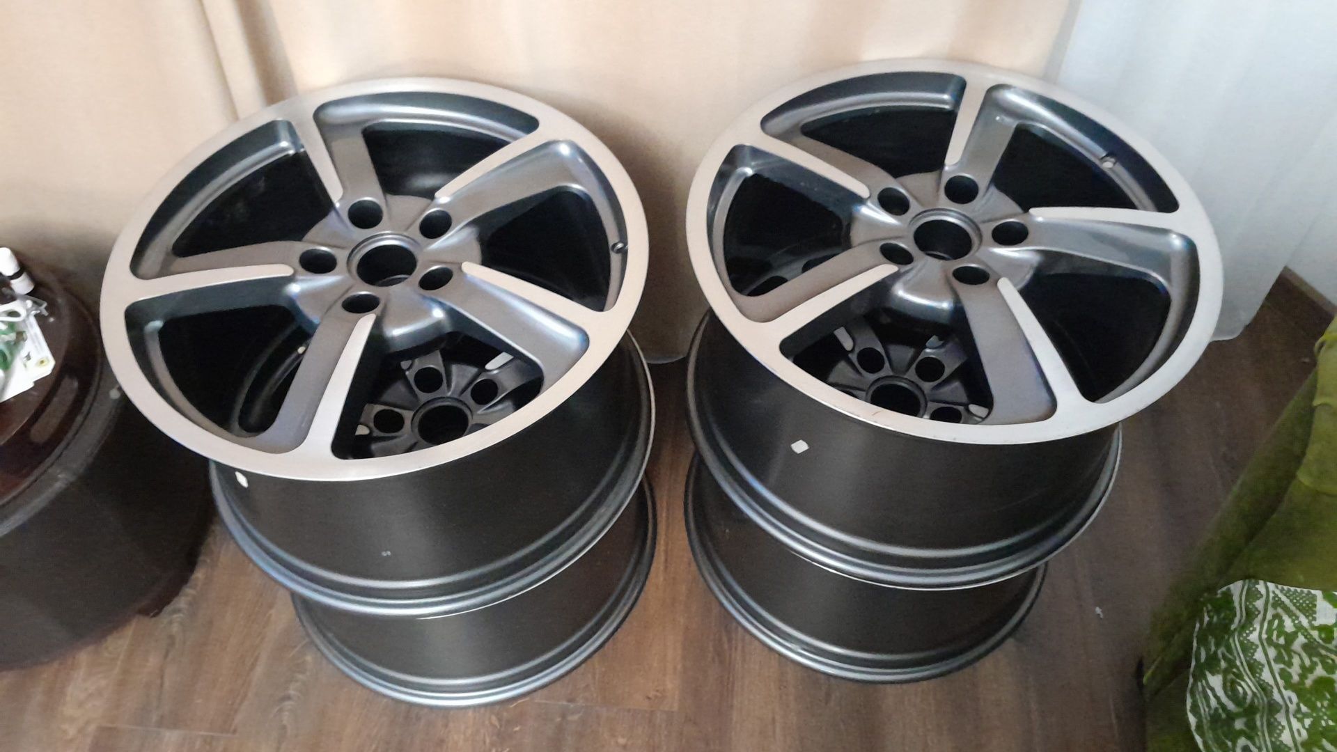 Jante R20, 11J, ET52, 5x130 (VW Touareg, Audi Q7, Porsche Cayenne)