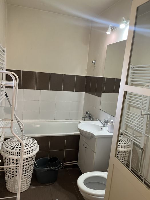 De inchiriat apartament cu 2 camere