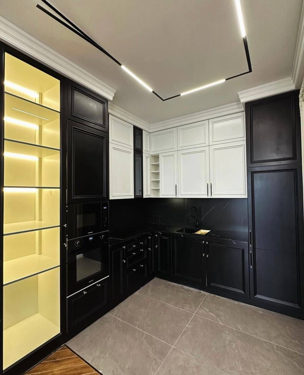 Mirabad Avenue Продается 3 комнатная квартира ремонт Гостиница Россия
