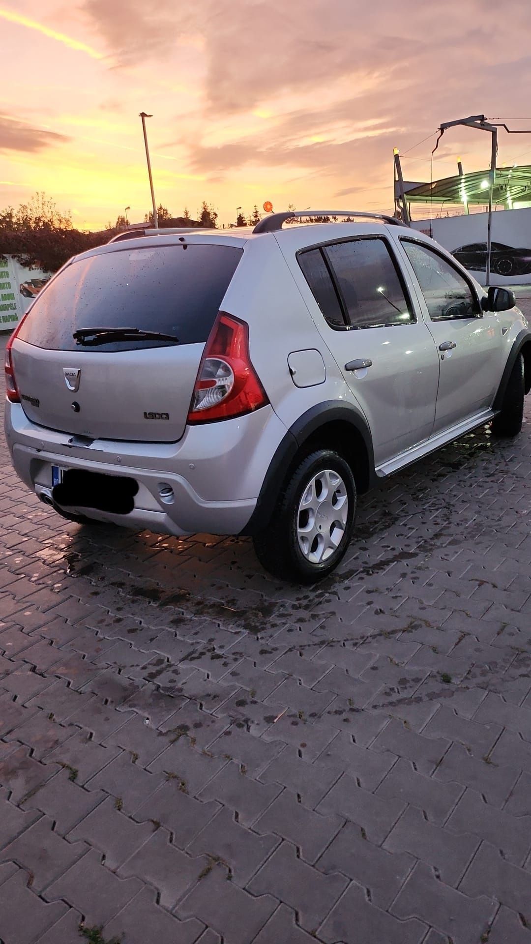 Vând remorca Dacia sandero stepway