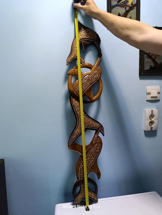 Дърворезба Танцът на делфините