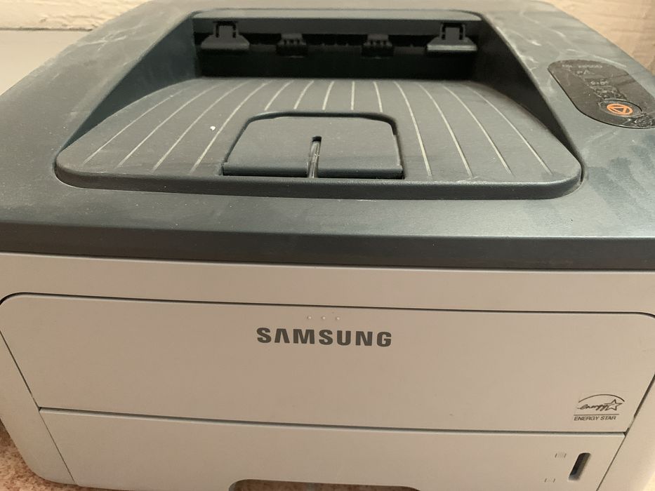 Отдам даром  два принтера Samsung рабочие или на запчасти