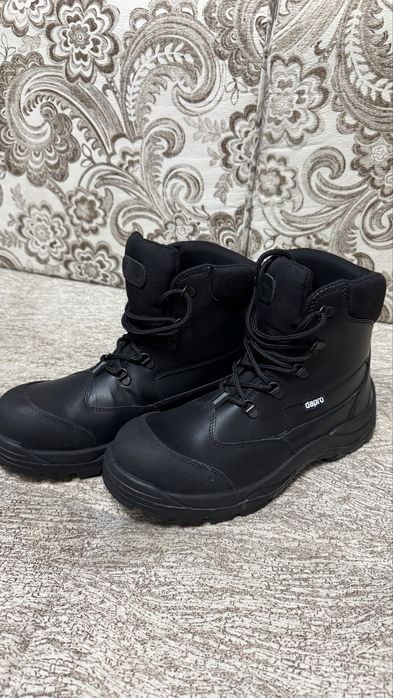 Ботинки мужские