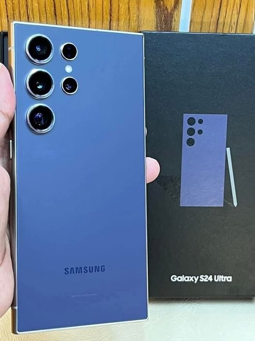 Samsung S24 ULTRA de 256 GB cu 12 RAM