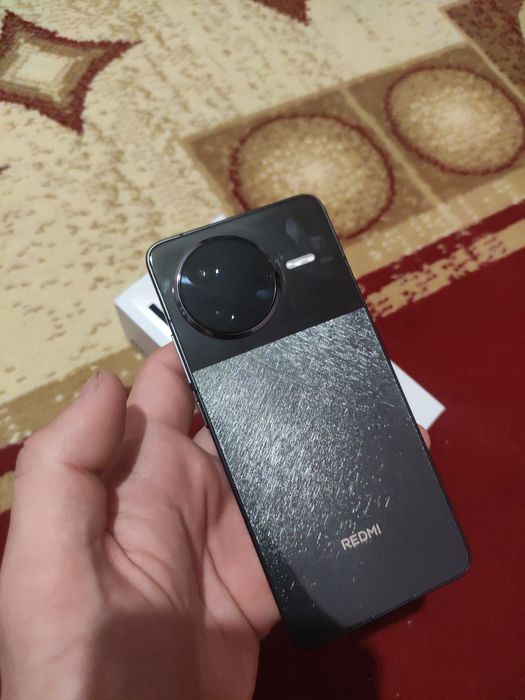 Новый Redmi K80 (Poco F7 Pro) 12/256GB