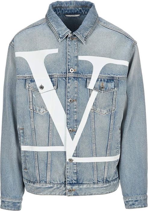 Дънкови якета на марките Valentino,Loewe