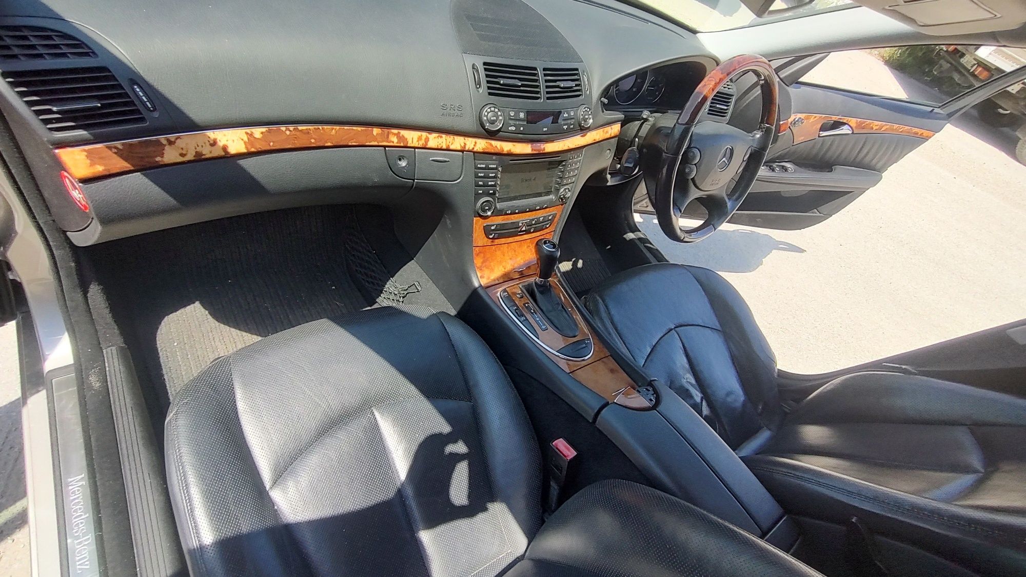 Mercedes W211 E на ЧАСТИ