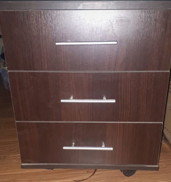 Тумба офисная цвет венге