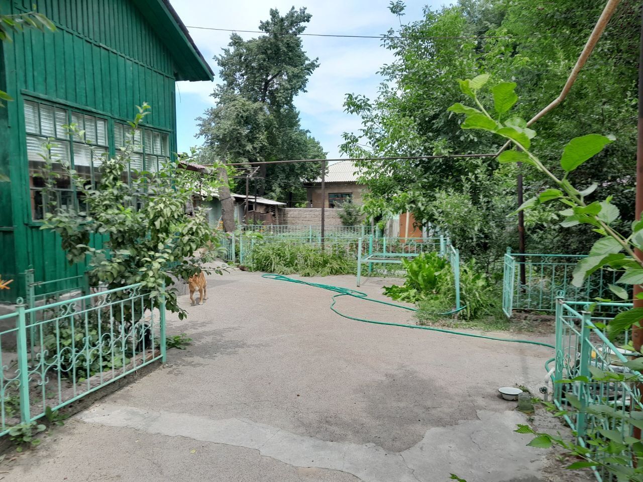 Продается коттедж в Алмалыке