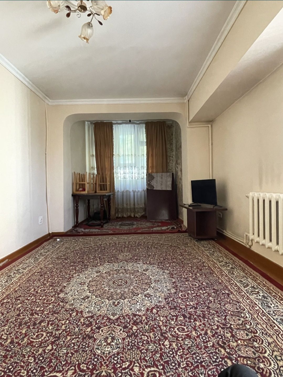 Беруний метро .Ору Перекрёсток. Сдаётся 2х комнатная квартира