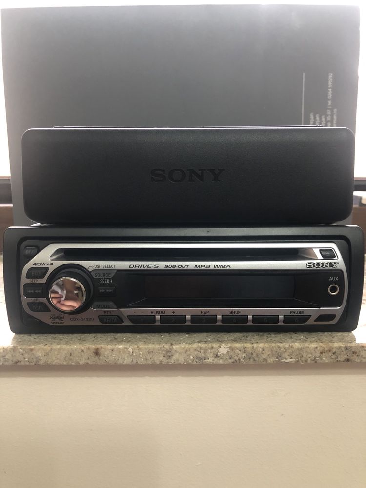 CD Player Sony CDX-GT 220