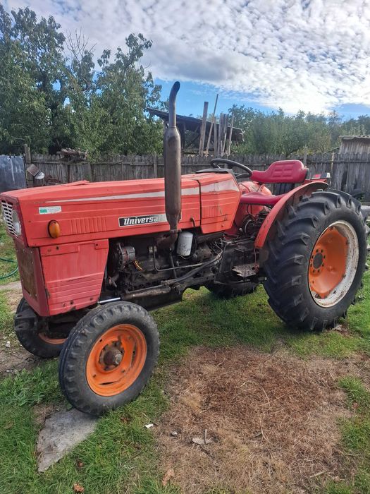 Vând tractor vr 640