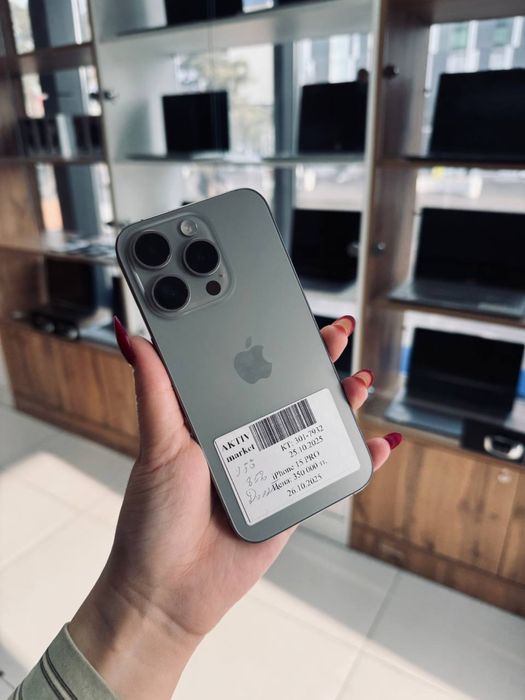 iPhone 15 pro  256gb/85% от Актив Маркет Рассрочка 0-0-12