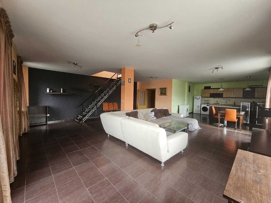 Дава се под наем Тристаен апартамент в София, Надежда 3 - 100 кв.м за 325 € - Снимка #9